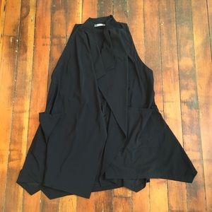 Alembika Draped Black Vest with Pockets - autumn